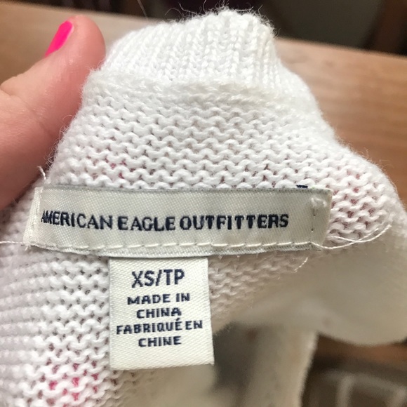 American Eagle white sweater tank top size XS - Picture 3 of 3